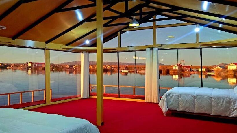 スーペリアースイート, Los Uros Lago Titicaca