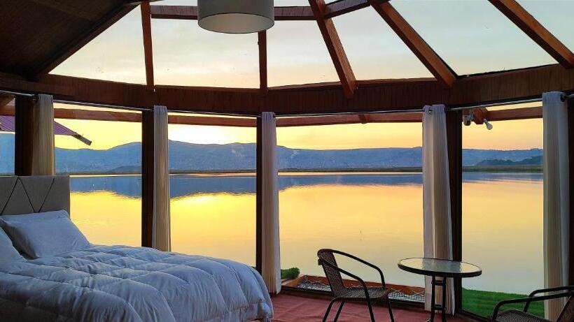 Suite with lake view, Los Uros Lago Titicaca