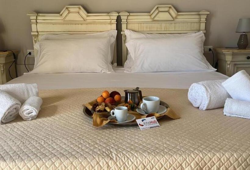 اتاق لوکس با چشم‌انداز باغ, Kite Hub Lo Stagnone