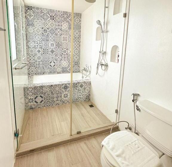 اتاق سوپریور با تخت بزرگ, Costa Beach Residence & Jacuzzi