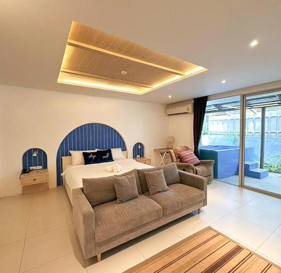 اتاق سوپریور با تخت بزرگ, Costa Beach Residence & Jacuzzi