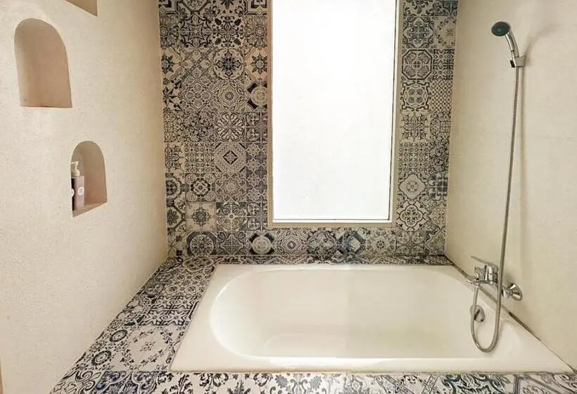 デラックスルーム, Costa Beach Residence & Jacuzzi