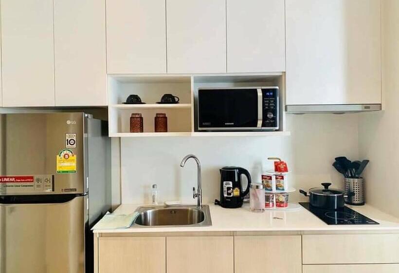 스탠다드 룸 킹사이즈 침대, Veranda Residence Pattaya By Fon