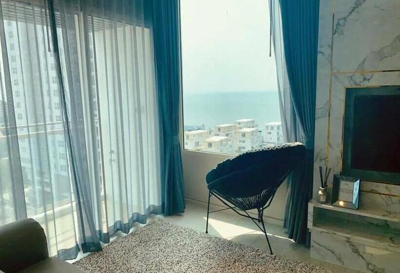 스탠다드 룸 킹사이즈 침대, Veranda Residence Pattaya By Fon