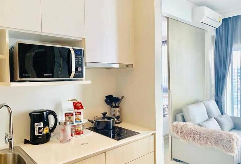 스탠다드 룸 킹사이즈 침대, Veranda Residence Pattaya By Fon