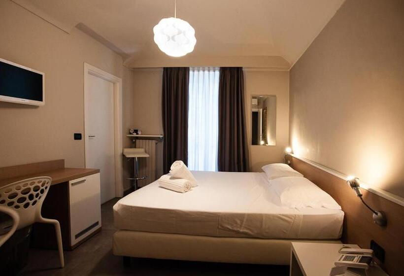 غرفة قياسية ثلاثية, Adalesia Hotel & Coffee