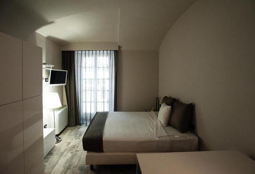 استوديو إدارى, Adalesia Hotel & Coffee