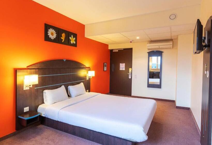 适合残疾人使用的标准间, B&b Hotel Agen Castelculier