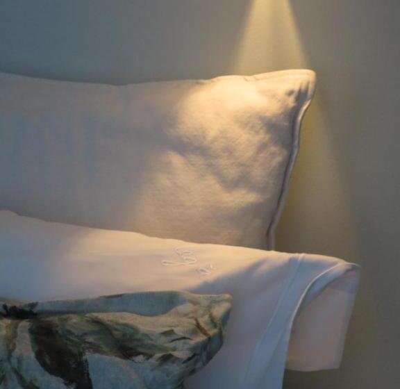 Номер Basic, Alegria