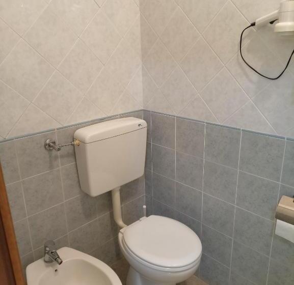 חדר סטנדרט יחיד, Ariston Imperial