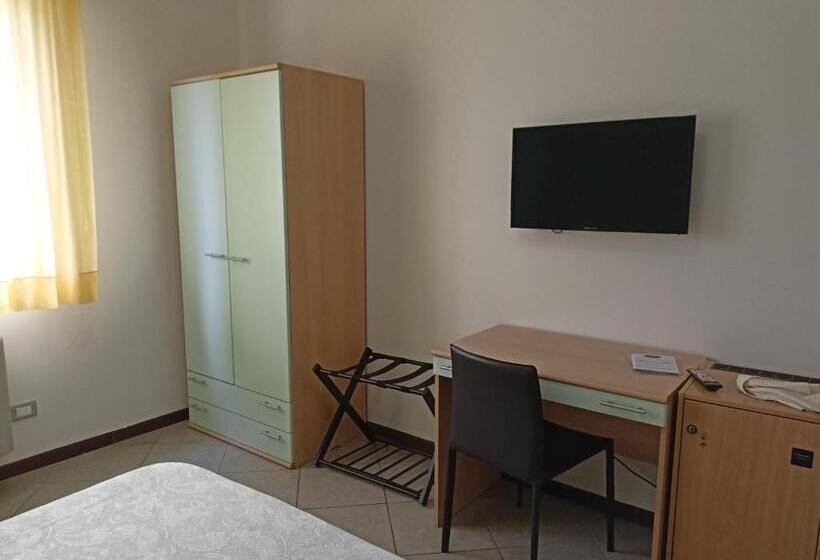 חדר סטנדרט, Ariston Imperial