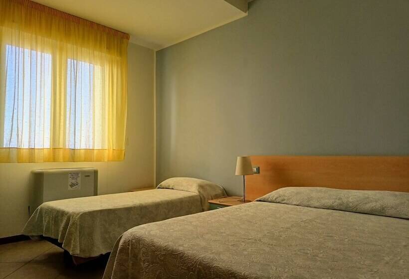 חדר סטנדרט לשלושה, Ariston Imperial