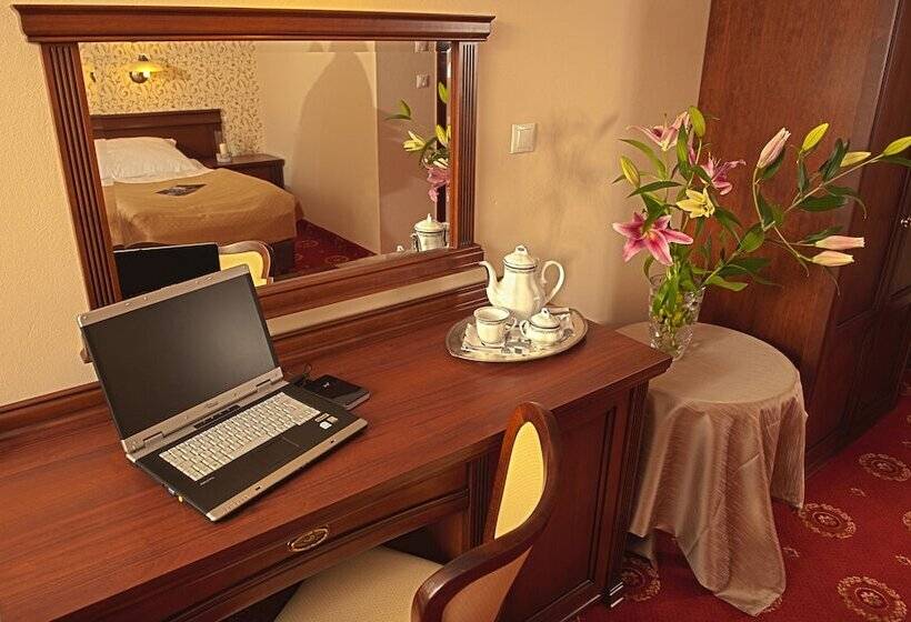 חדר דלוקס, Arkadia Royal