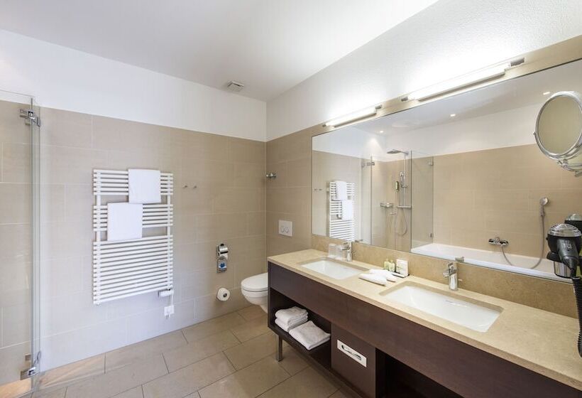 Номер Superior, Engiadina