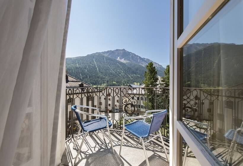 Семейный Номер, Engiadina