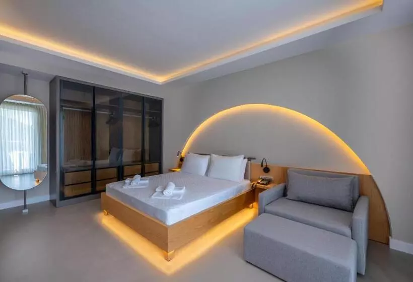 Deluxe Suite Sea View, Kas Marin