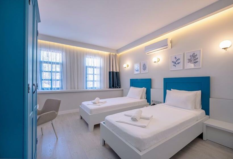 غرفة إقتصادية, Kas Marin