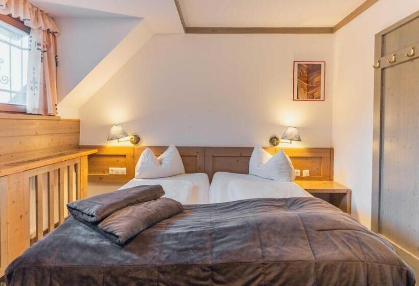 اتاق استاندارد, Krvavec