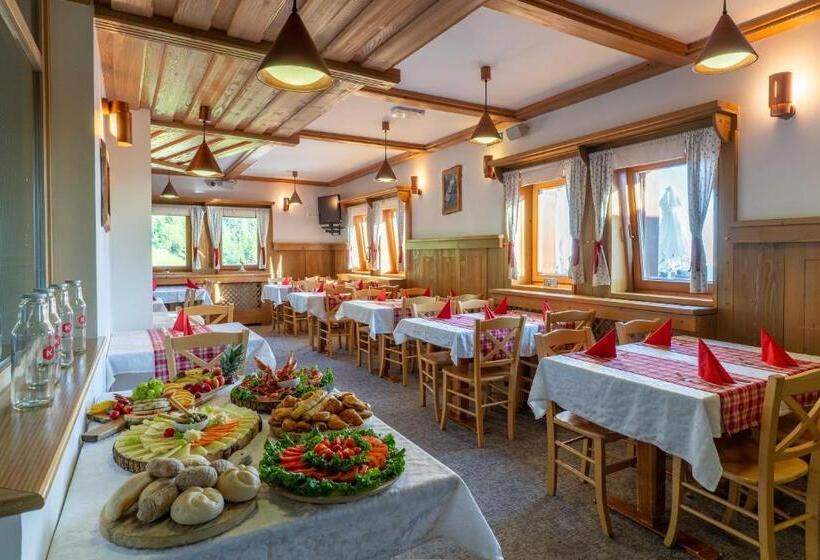 اتاق استاندارد چهار تخته, Krvavec
