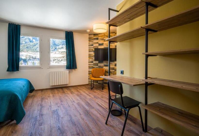 Номер Deluxe, L Outa Hotel Restaurant