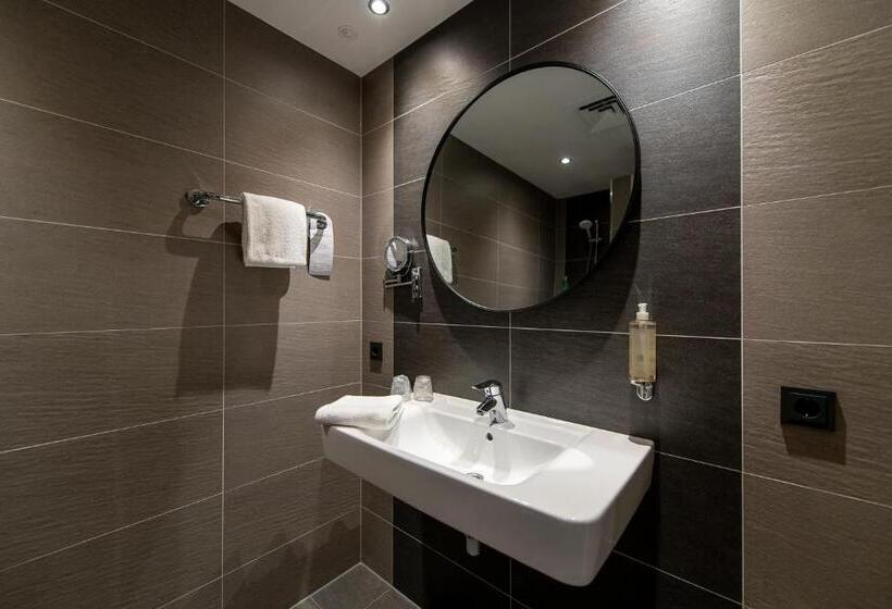 اتاق راحتی, Maashof