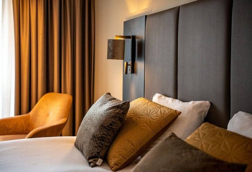 اتاق لوکس, Maashof