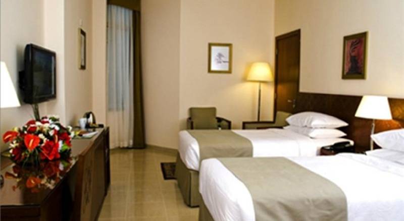 חדר סטנדרט, Makarem Al Bait Al Azizia