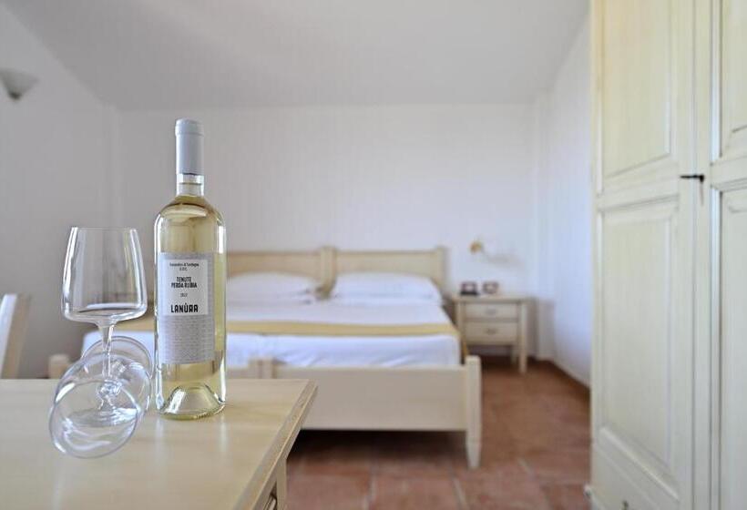 스탠다드 룸, Marie Claire