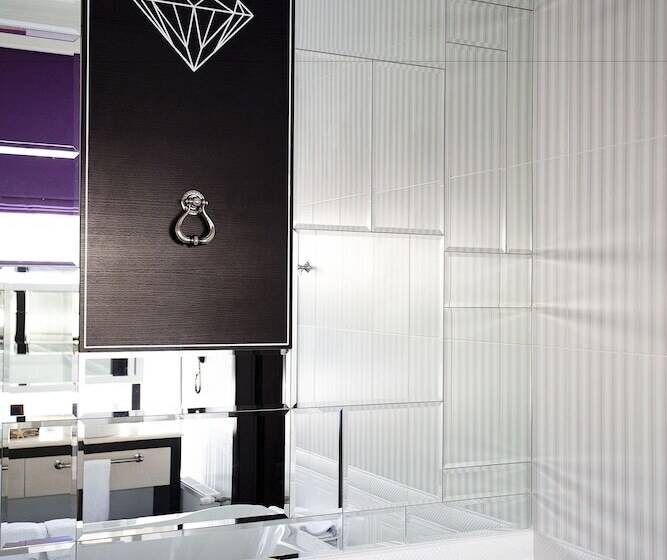 اتاق استاندارد با وان آب گرم, Mirax Boutique