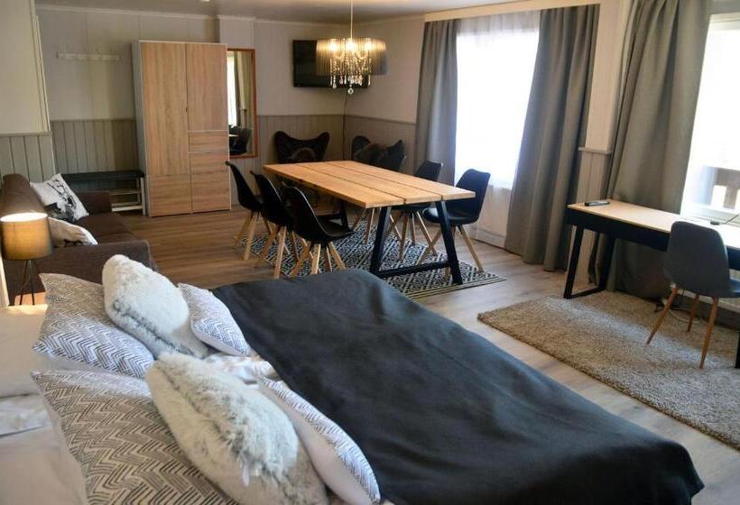 家庭间, Revontuli Resort Rooms