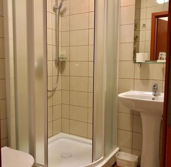 اتاق اکونومی یک تخته, Smėlynė