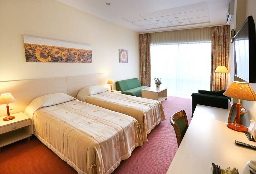 اتاق راحتی یک تخته, Smėlynė