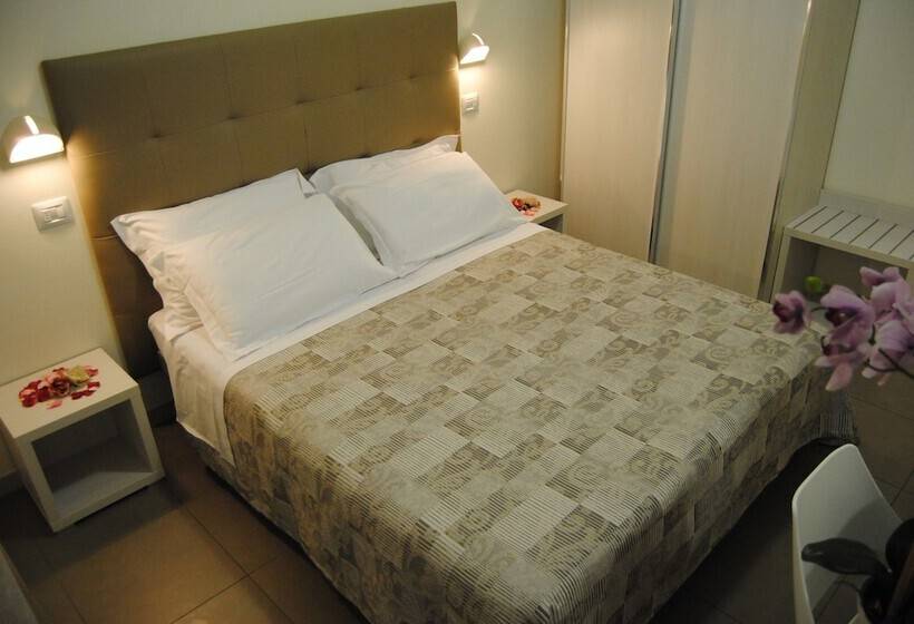 4인용 스탠다드 룸, Tenerife