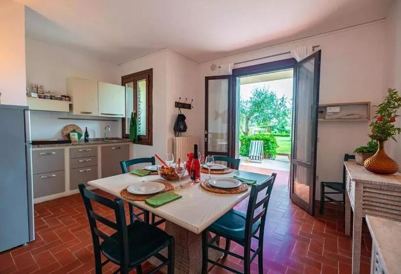 Huoneisto 2 Makuuhuonetta, Tenuta Delle Ripalte