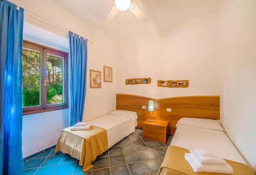Villa 1 Makuuhuone Merinäkymä, Tenuta Delle Ripalte