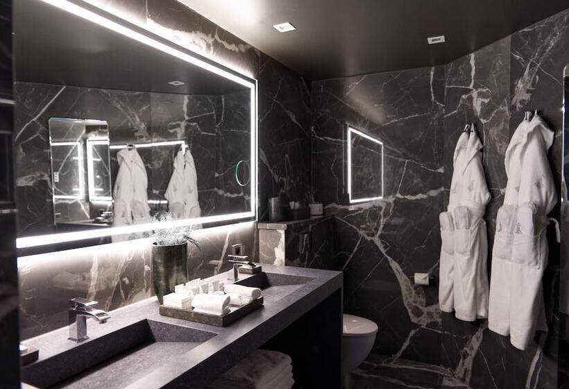Семейный Номер, The Lamp Hotel & Spa