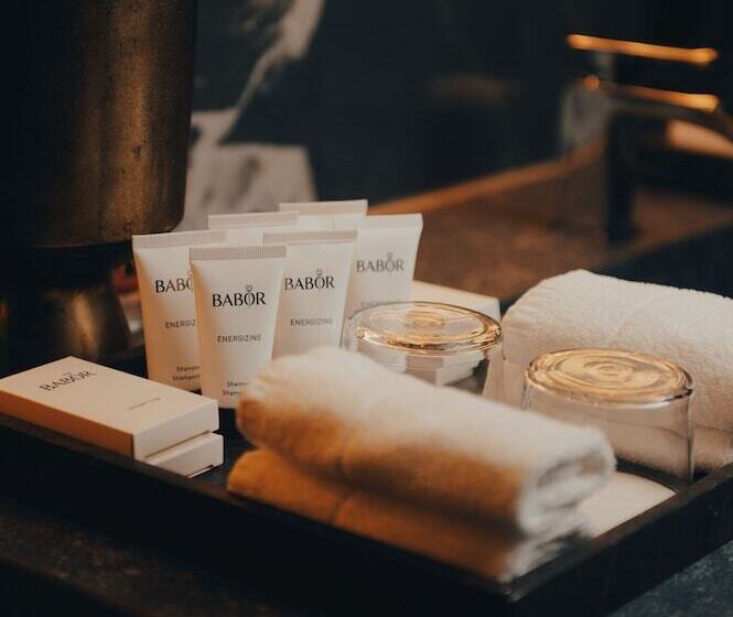 Номер Deluxe, The Lamp Hotel & Spa