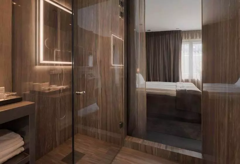 デラックスルーム, The Lamp Hotel & Spa