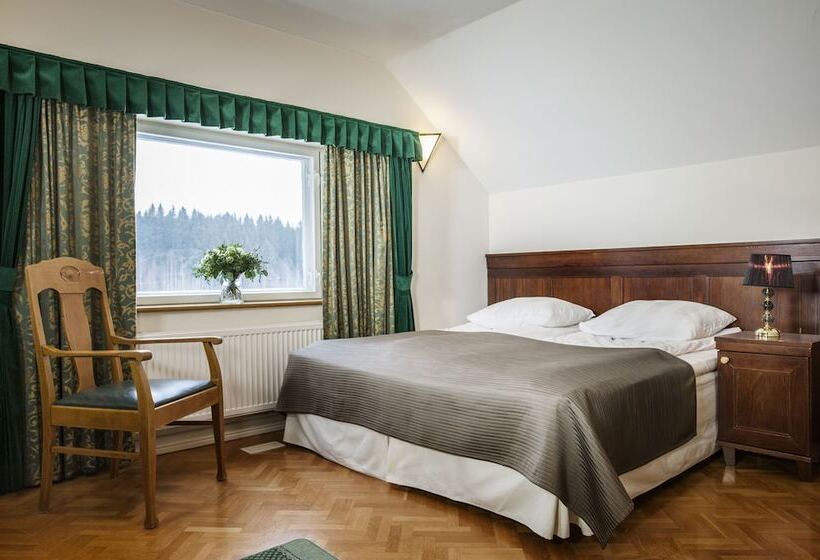 غرفة قياسية, Vanajanlinna