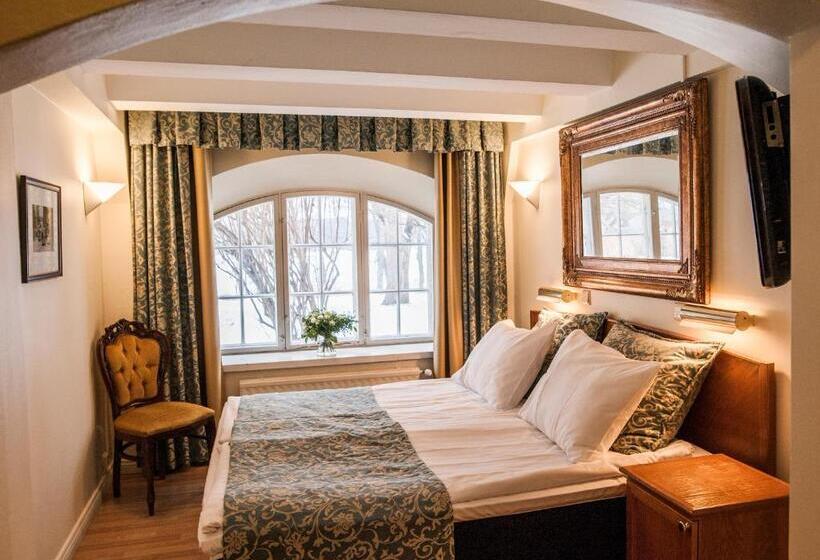 غرفة قياسية, Vanajanlinna