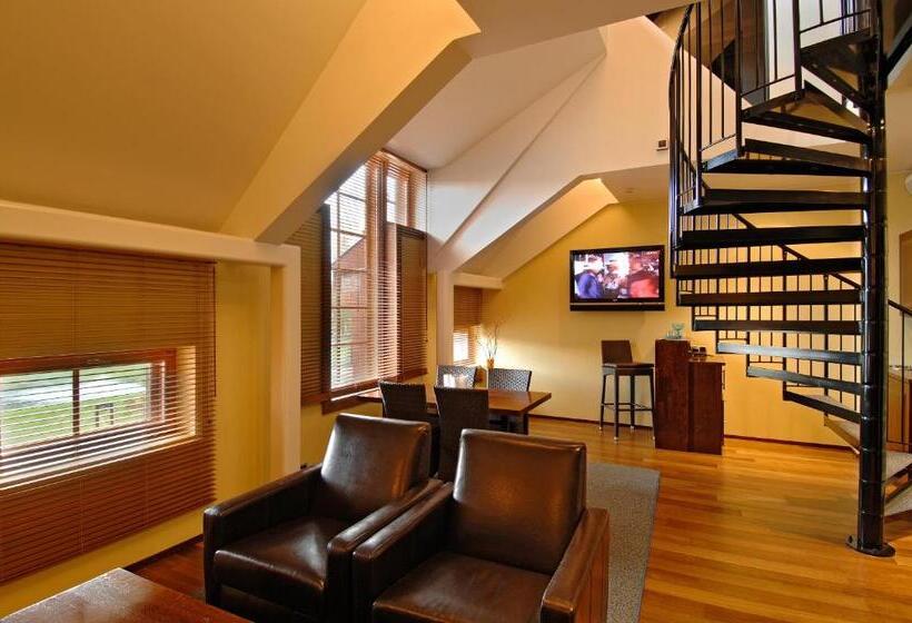 جناح كلوب, Vanajanlinna