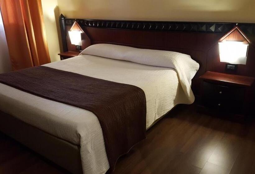 标准间, Motel Flower