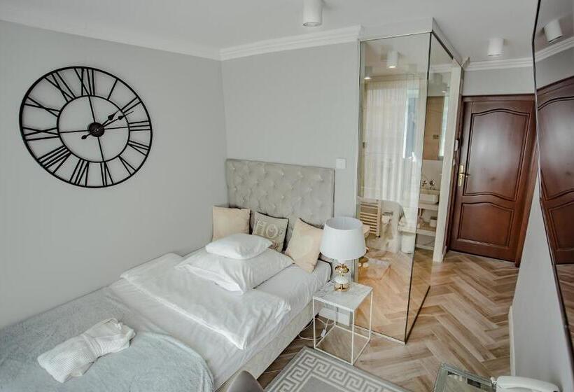 컴포트 싱글 룸, Prawdzic Family Resort & Wellness