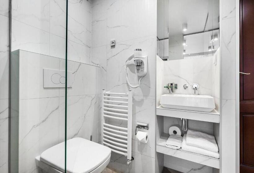 컴포트 싱글 룸, Prawdzic Family Resort & Wellness