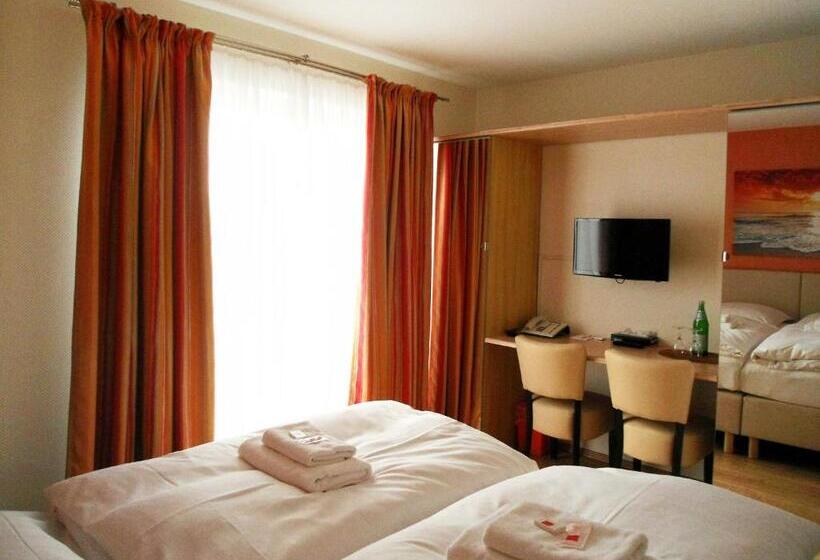 패밀리 룸, Seehotel Lönö