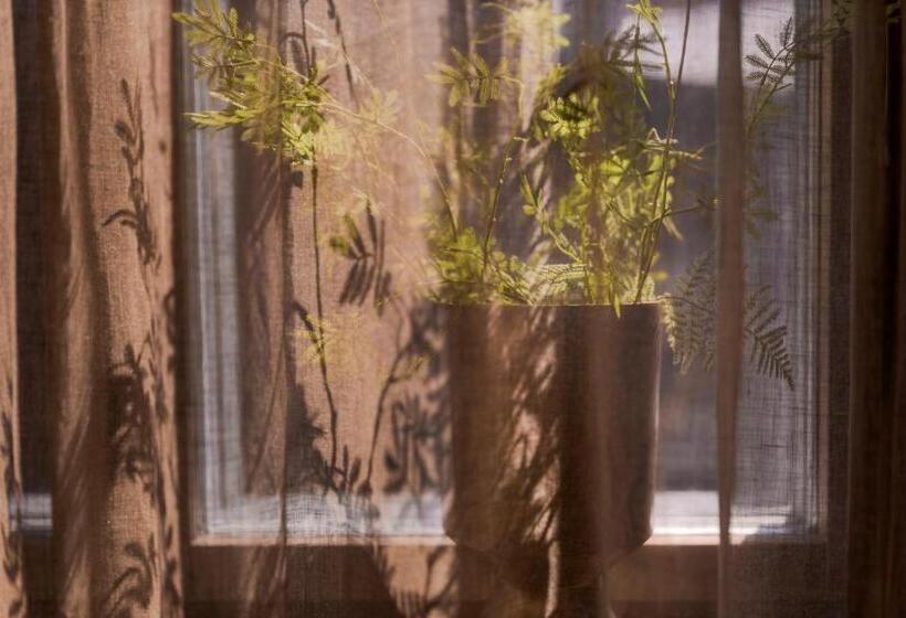 חדר דלוקס, The Lamp Hotel & Spa