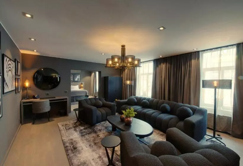 スイート, The Lamp Hotel & Spa