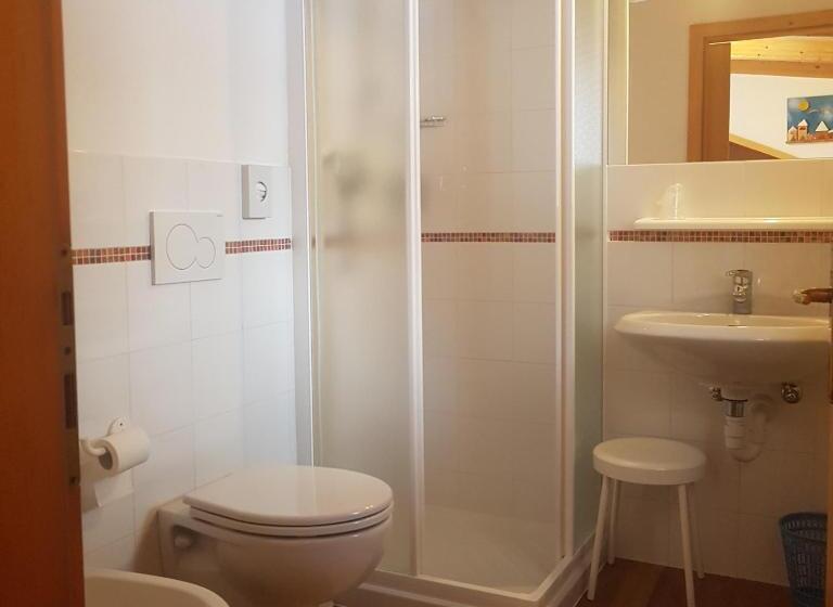 标准三人间, Villa Adria B&b