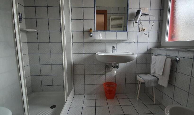 标准单人间, Villa Adria B&b