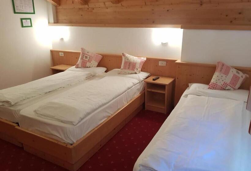 经济型三人房间, Villa Adria B&b